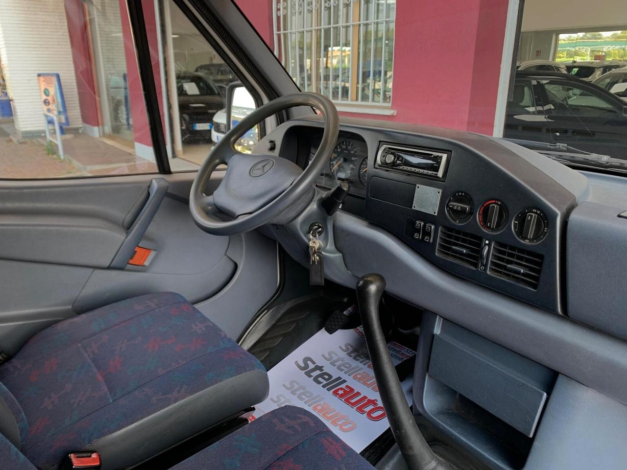 Mercedes-benz Sprinter 412D