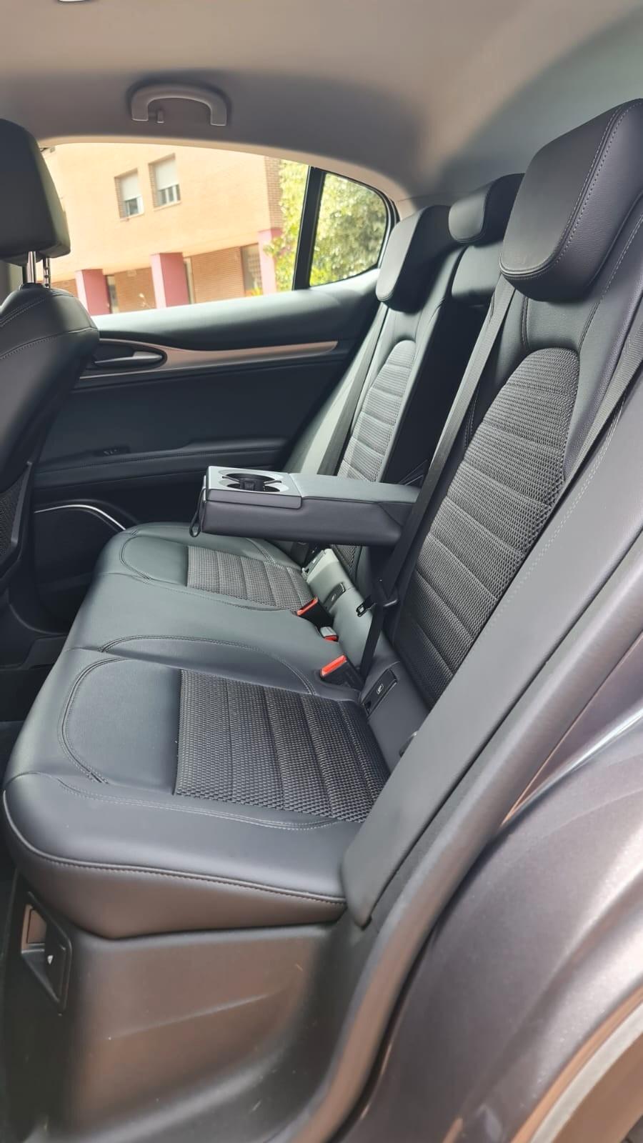 Alfa Romeo Stelvio 2.2 Turbodiesel 190 CV AT8 RWD Sprint