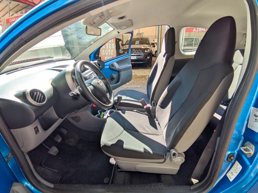 Toyota Aygo 1.0 UNIPRO' OK NEOPATENTATI NAVIGATORE