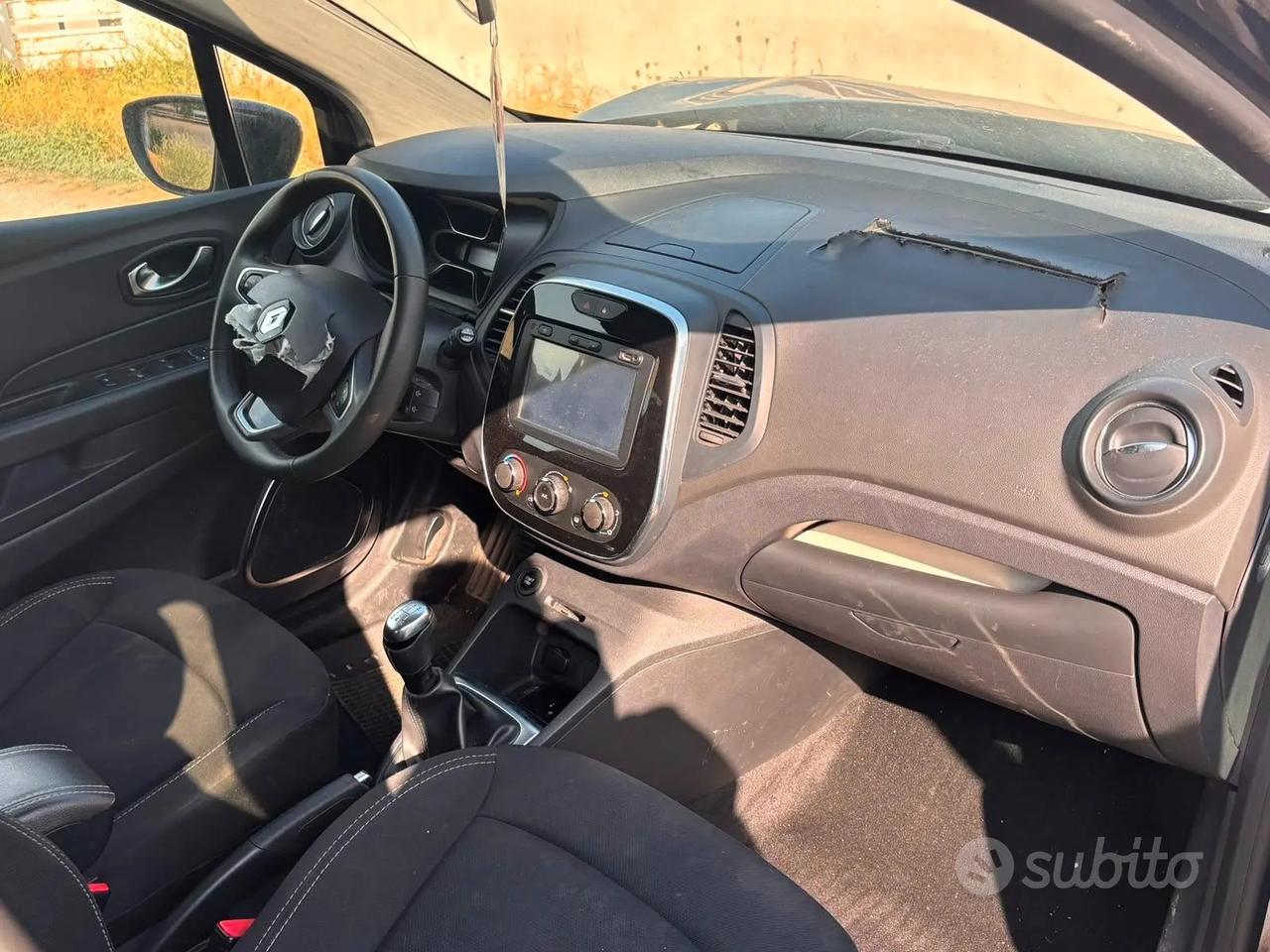 AUTO SINISTRATA