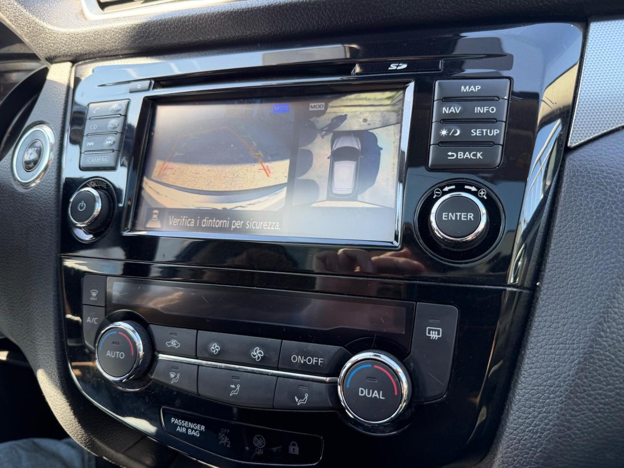 Nissan Qashqai 1.5 dCi N-Connecta