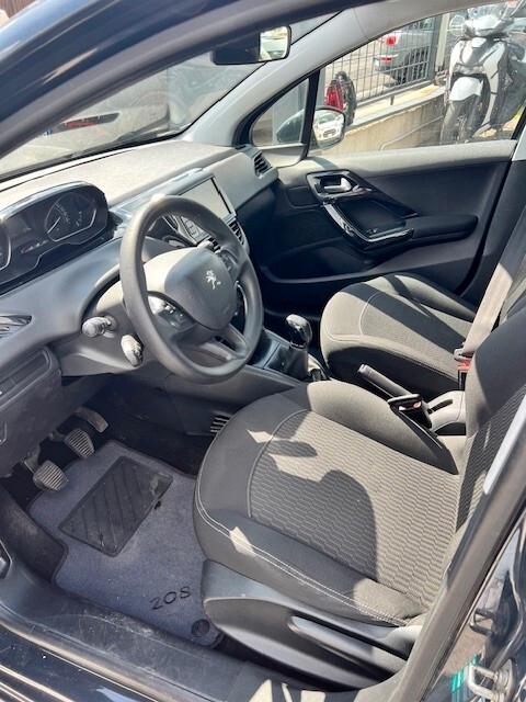 Peugeot 208 PureTech 82 5 porte Allure