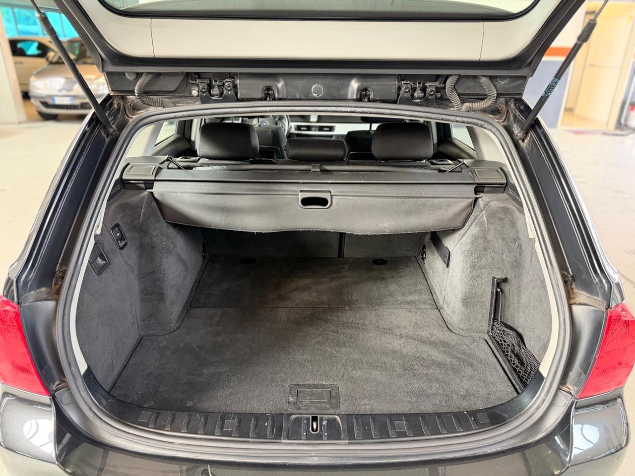 Bmw 318 318d 2.0 143CV cat Touring Attiva