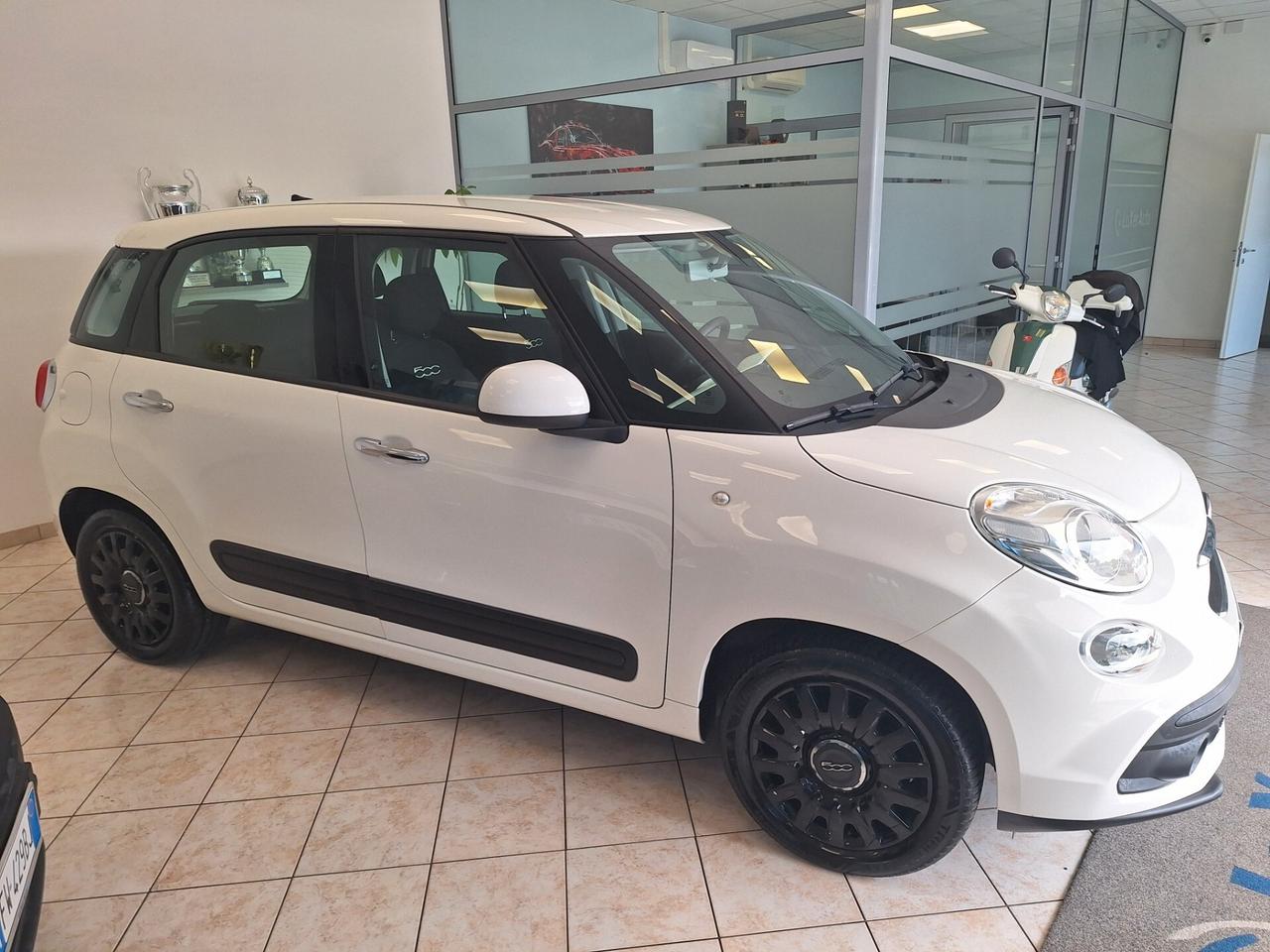 Fiat 500L Pro 1.3 MJT 95CV Mirror 4 posti (N1)