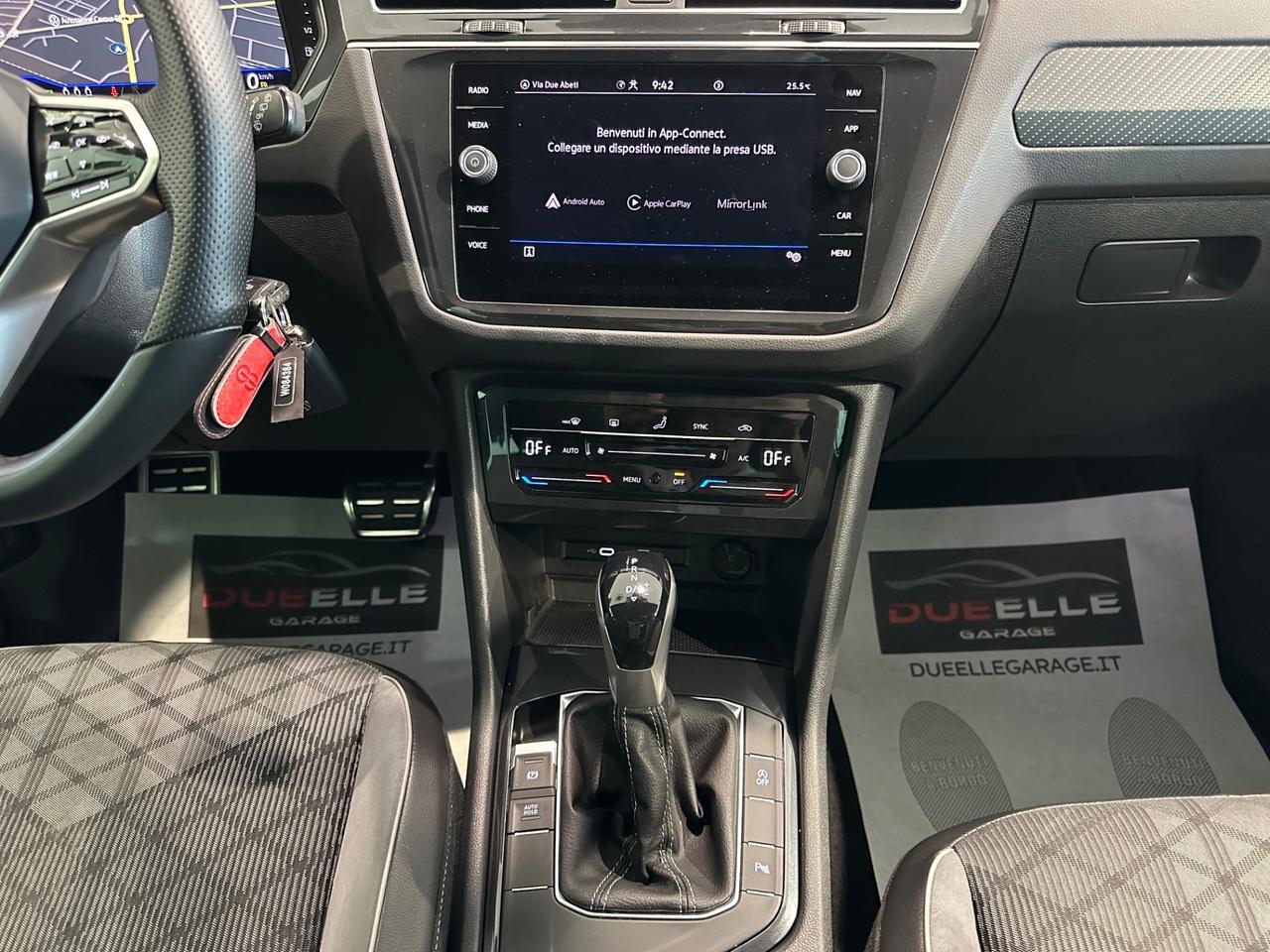 Tiguan R-Line 2.0 TDI 150cv DSG SCR IVA ESPOSTA