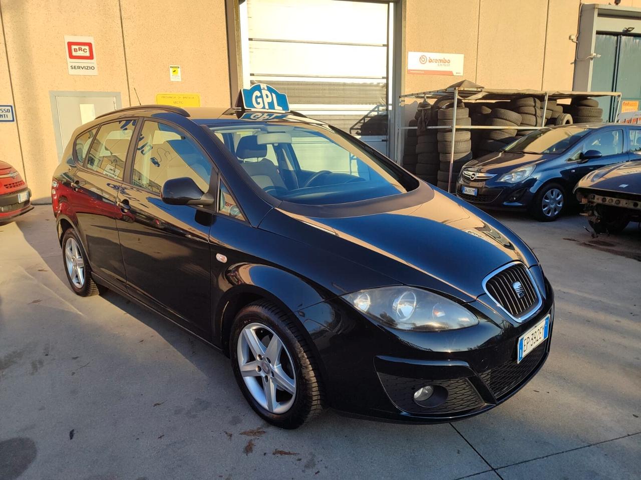 Seat Altea XL 1.6 Reference BI FUEL