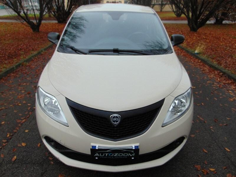 LANCIA Ypsilon 3ª serie Ypsilon 1.2 69 CV 5 po...