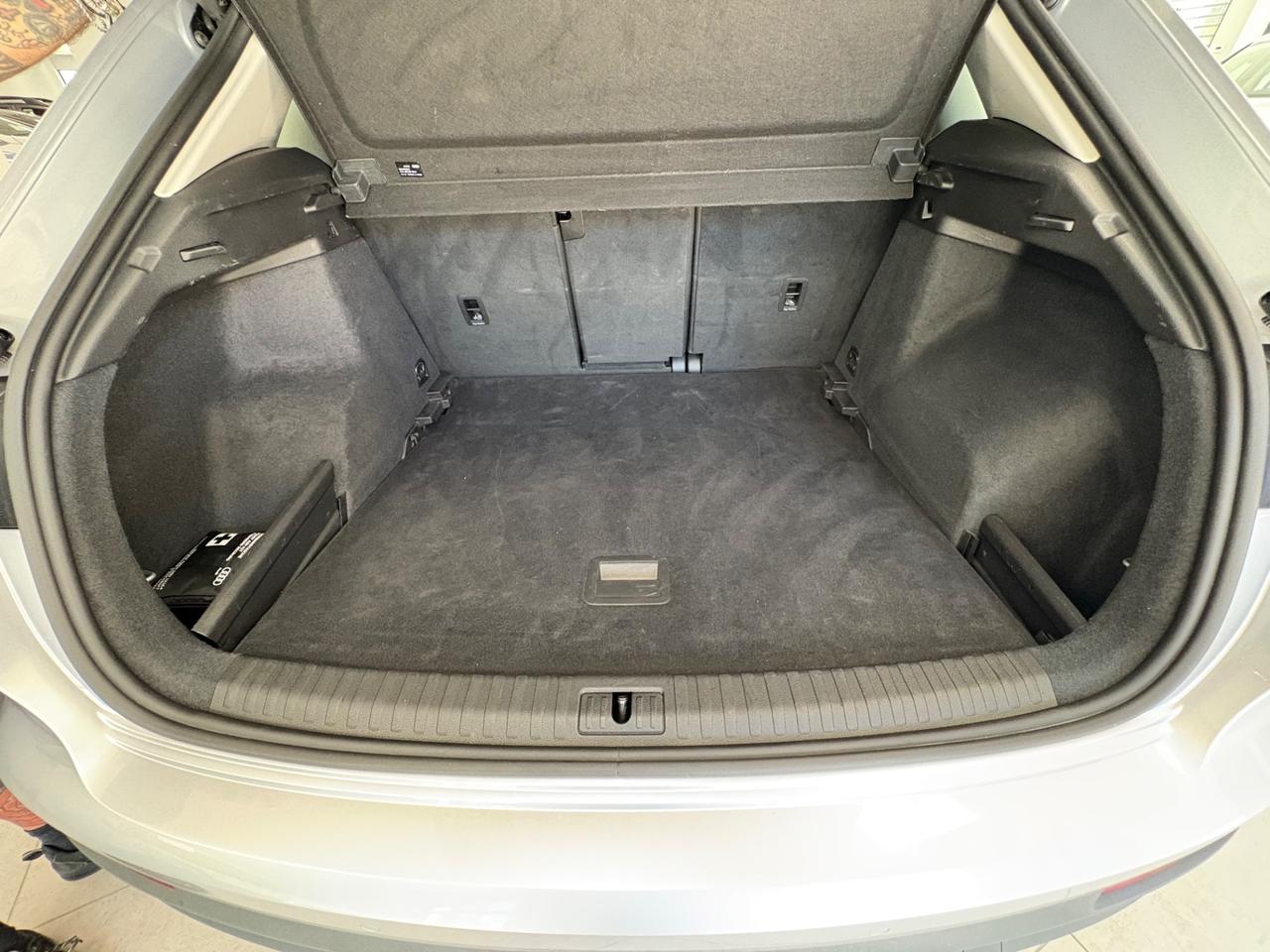 Audi Q3 35 TDI S tronic Business Advanced