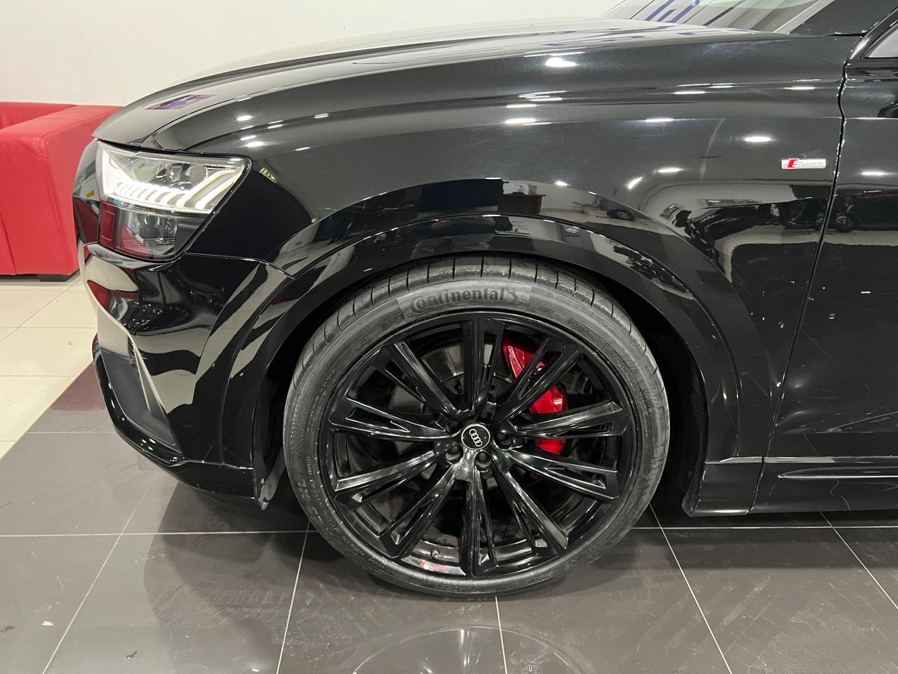 Audi Q8 3.0 mhev Quattro Sport SLine 286 cv