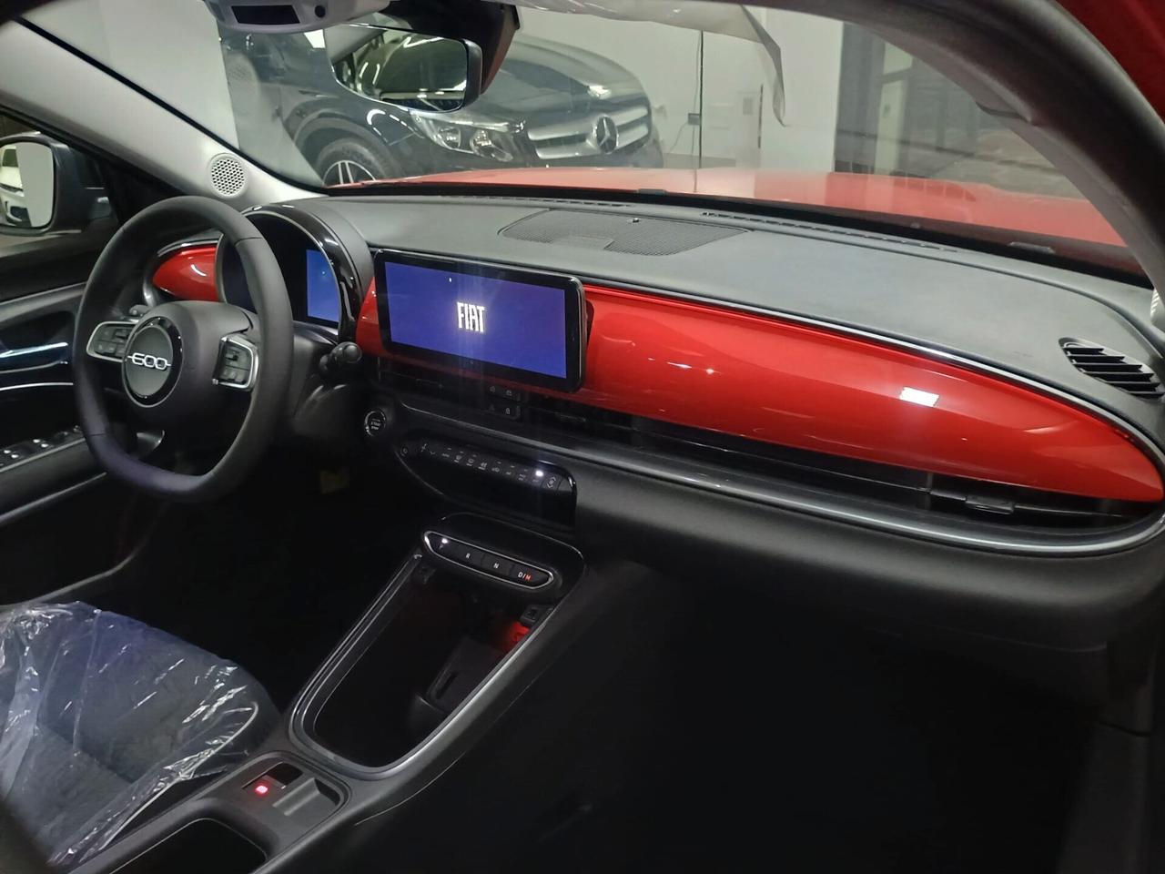 Fiat 600 Hybrid 110 CV DCT MHEV ICON SERIE SPECIALE