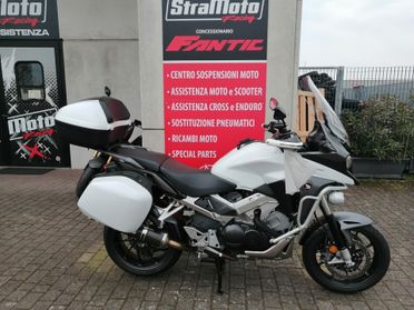 Honda CrossRunner travel edition