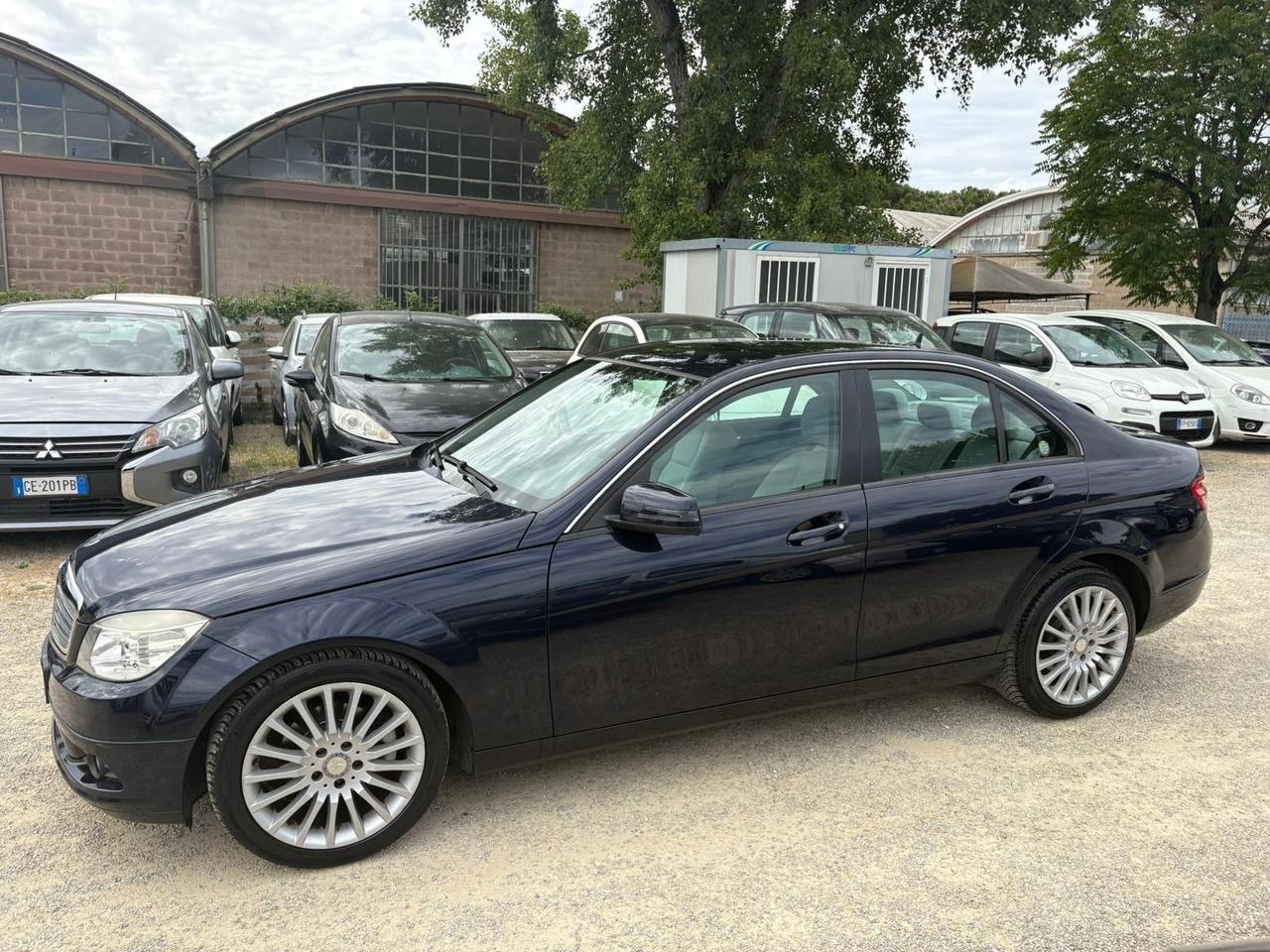 Mercedes-benz C 200 CDI 2009 2.2 DIESEL 136CV 271.000 KM