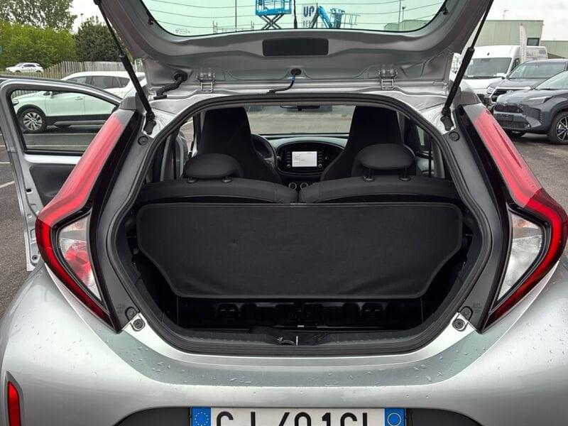 Toyota Aygo X 1.0B (72 CV) Active