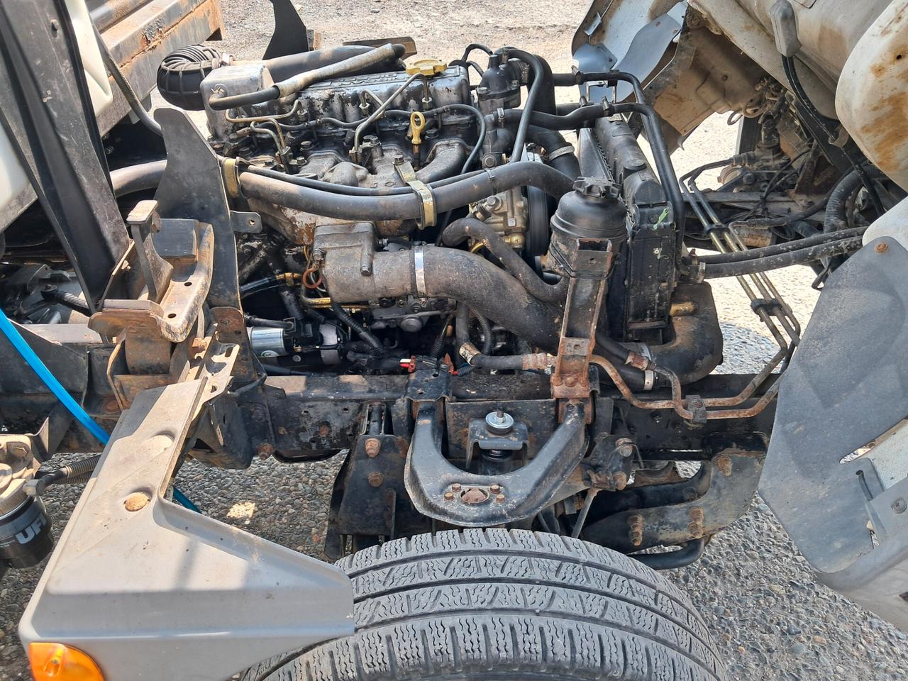 CABSTAR 3.0 RIBALTABILE TRILATERALE