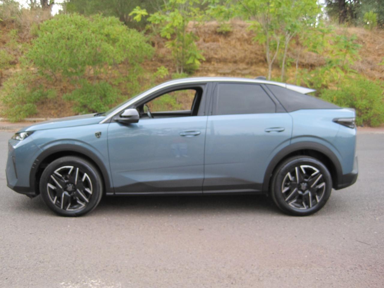 Peugeot 3008 Hybrid 145 e-DCS6 GT