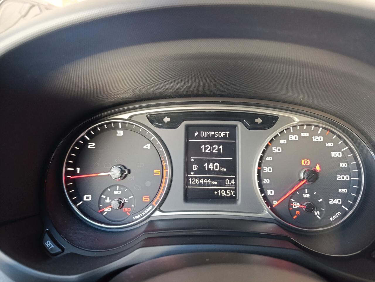 Audi A1 SPB 1.6 TDI 90cv Ambition S-Line esterno - Uniproprietario