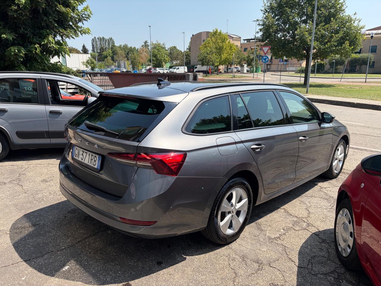 Skoda Octavia 2.0 TDI EVO SCR 150 CV DSG Wagon Executive
