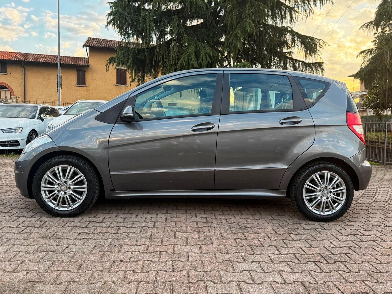Mercedes-benz A 160 AUTOMATICA GPL OK NEOPATENTATI