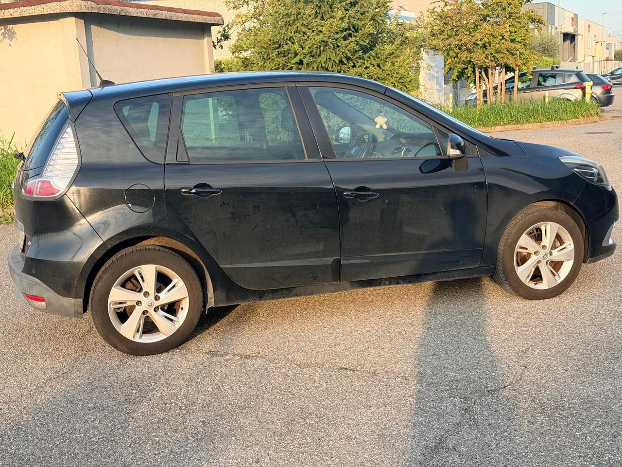Renault Scénic XMod 1.5 dCi 110CV Energy Euro 5b - 2013