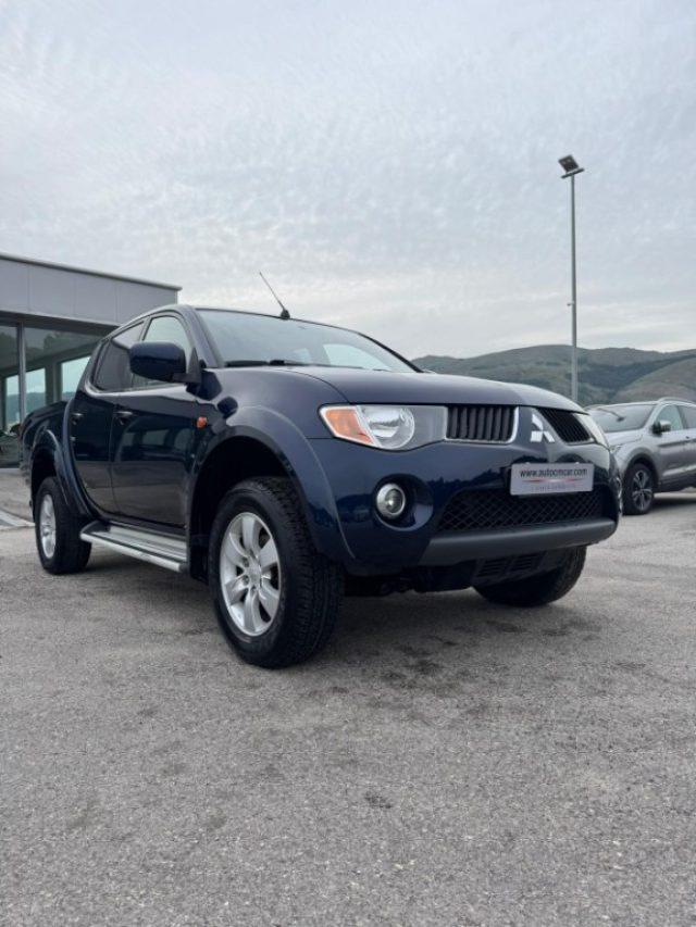 MITSUBISHI L200 2.5 DI-D/136CV Double Cab Insport