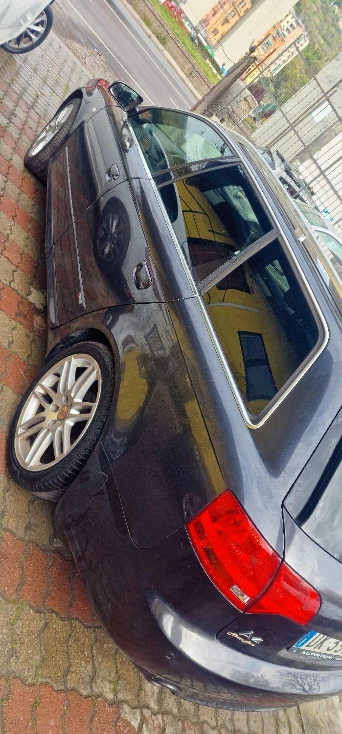 Audi A4 2.0 TDI F.AP. Avant Top plus