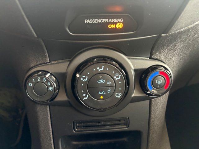 FORD Fiesta 1.0 80CV 5 porte Titanium PRONTA CONSEGNA