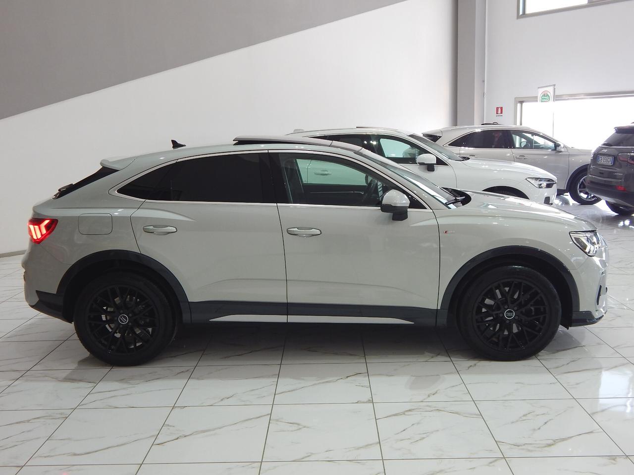 Audi Q3 SPB Sportback 2.0 TDI S-Line Edition Quattro TETTO