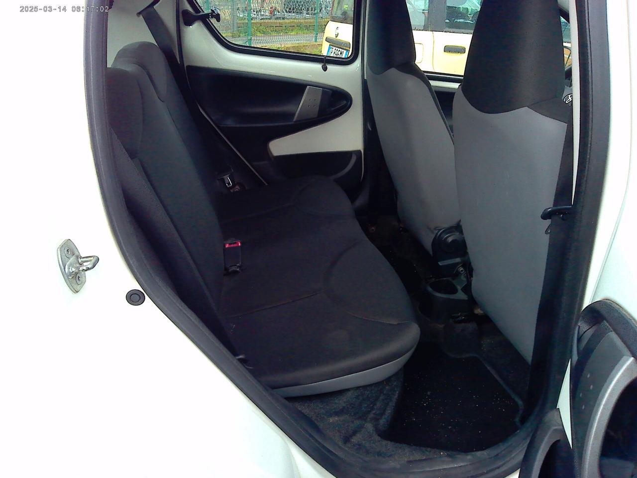 Toyota Aygo 1.0 12V VVT-i 5 porte Active Connect