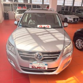 Volkswagen Tiguan 2.0 16V TDI DPF tiptronic Sport & Style (18°)