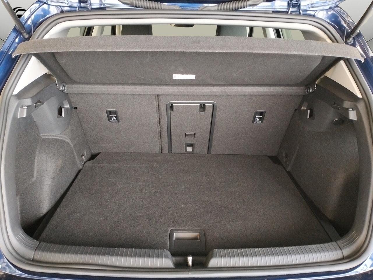 Volkswagen Golf 1.0 eTSI EVO DSG Life