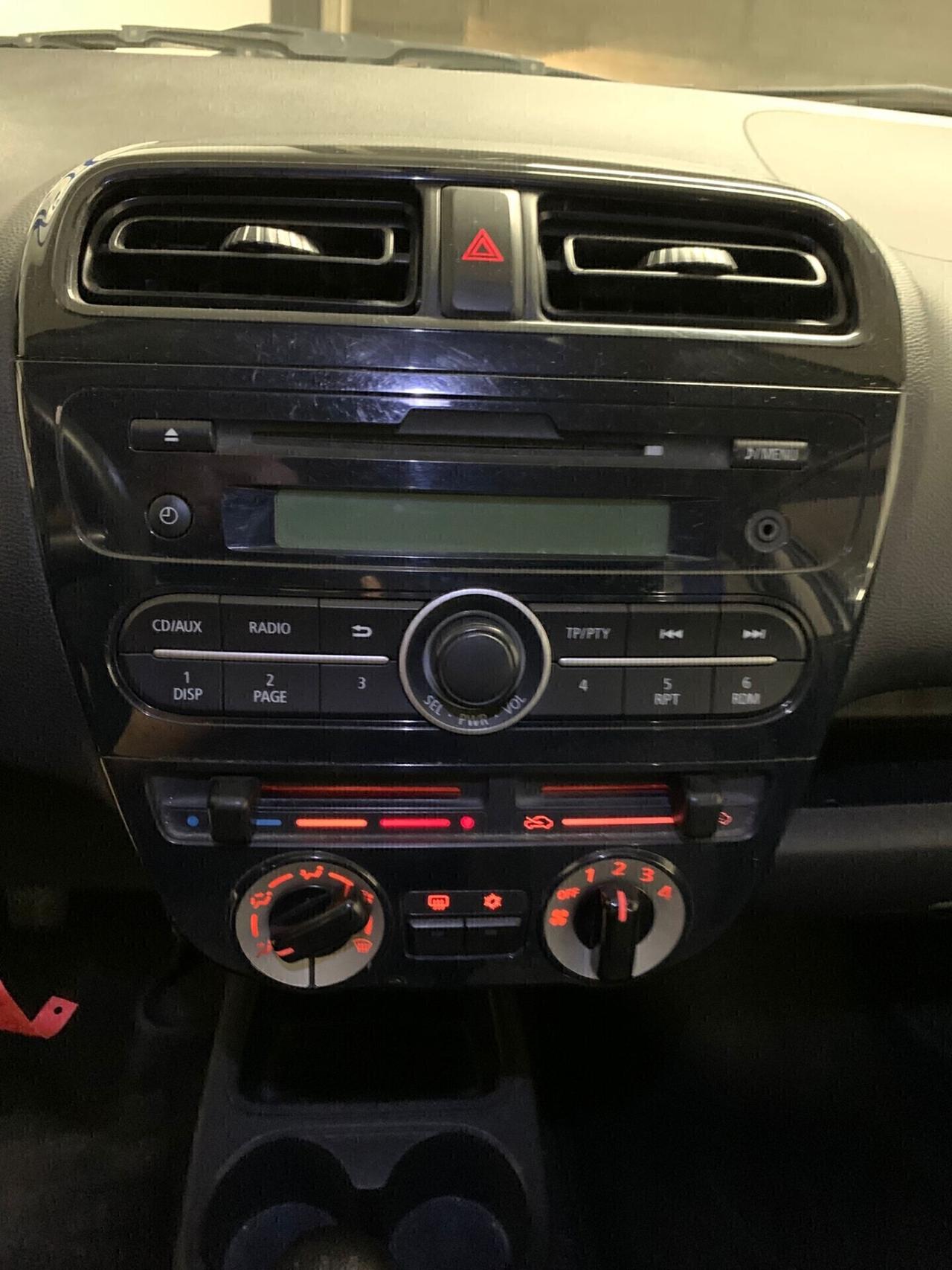 Mitsubishi Space Star 1.0 ClearTec Intense 2014