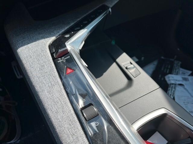 Peugeot 3008 Hybrid 145 e-DCS6 GT