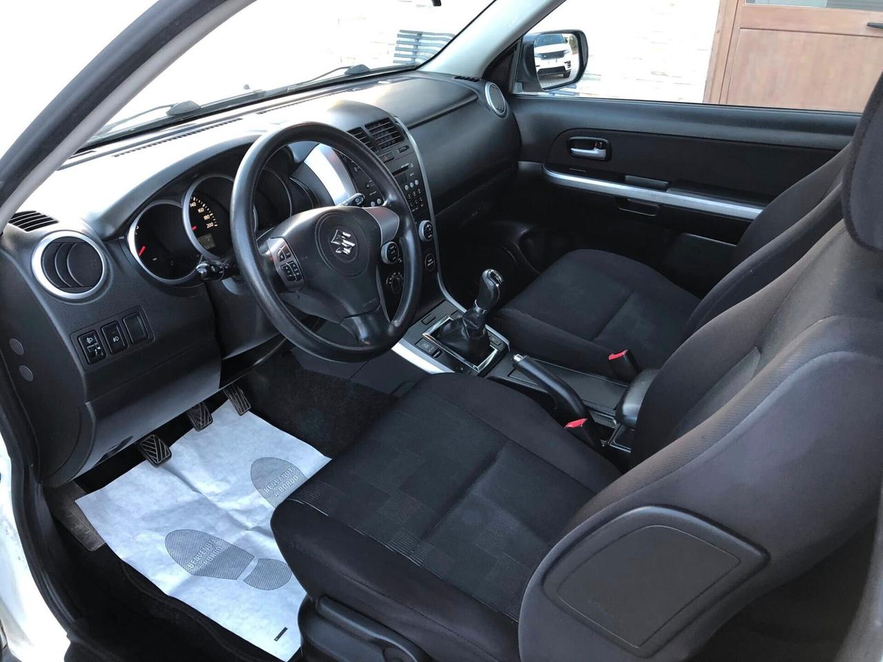 Suzuki Grand Vitara 1.9 DDiS 3 porte Offroad 2011