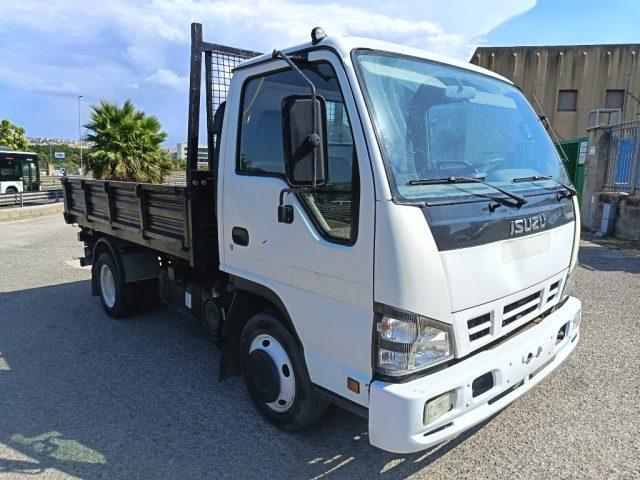 ISUZU NKR 77AE 3.0 TDI PC-RG Cabinato