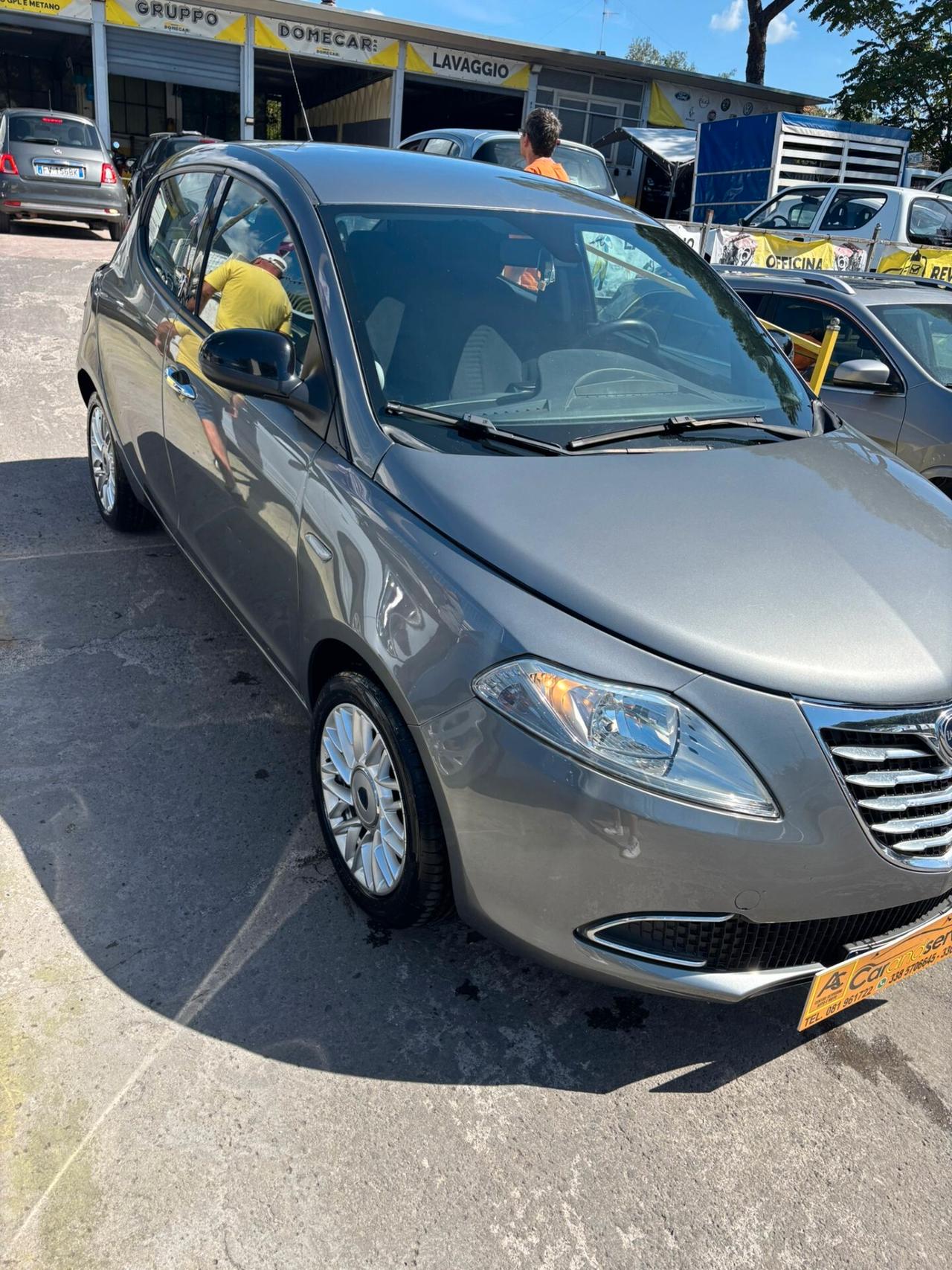 Lancia Ypsilon 1.2 69 CV 5 porte Elle