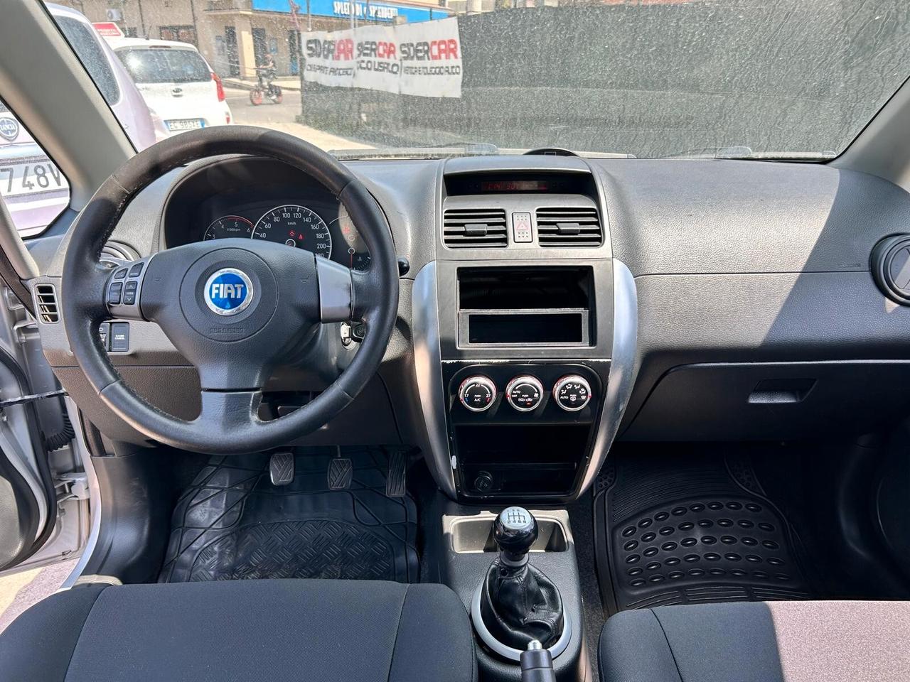 Fiat Sedici 1.9 MJT 4x4 Emotion