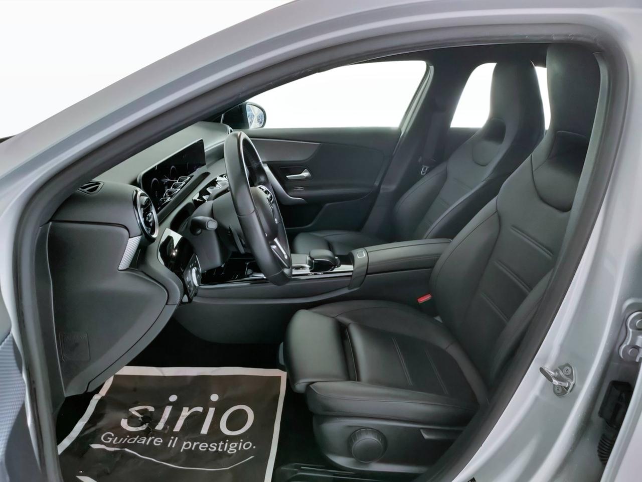 Mercedes-Benz Classe A - W177 2018 - A 180 d Sport auto