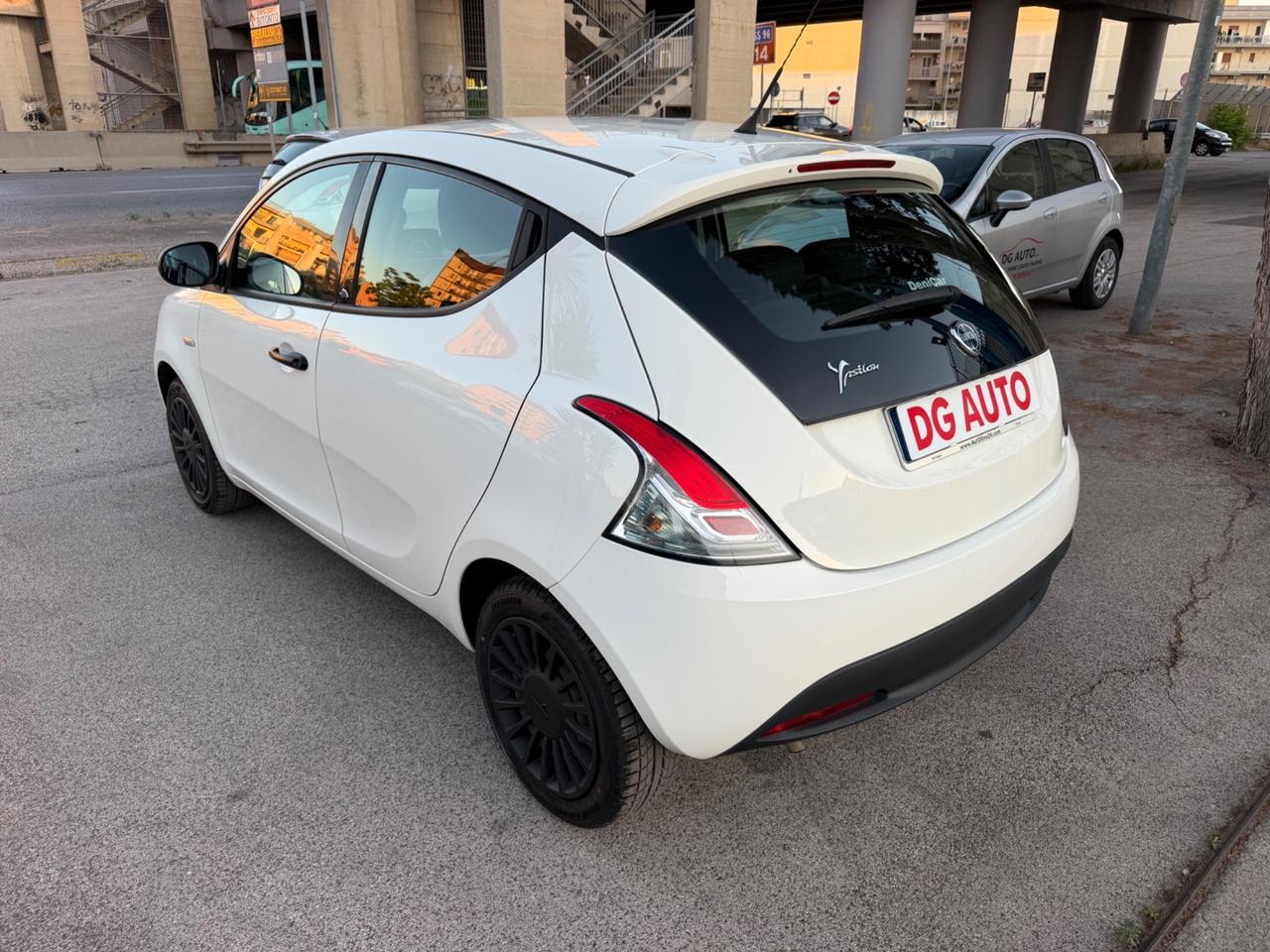 Lancia Ypsilon 1.2 benzina 69 cv 2019 87.000 km