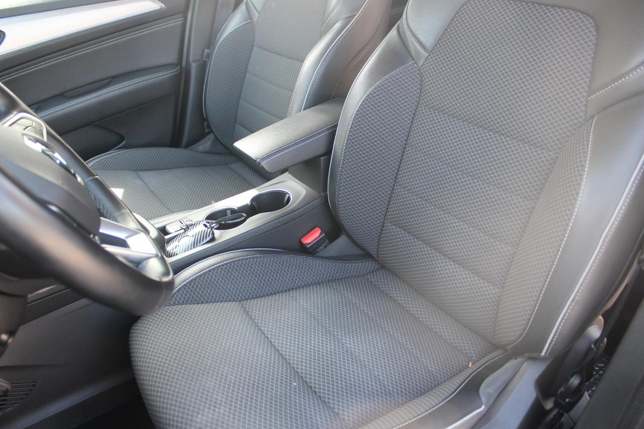 Renault Arkana 1.6 e TECH Intens Full Hybrid Automatic