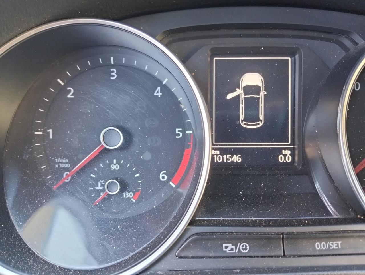VW Polo 1.4 TDI 90cv DSG 2017 SINISTRATA