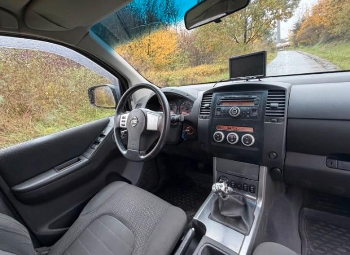 Nissan Navara 2.5 dCi 190CV 4 porte Double Cab LE 4x4