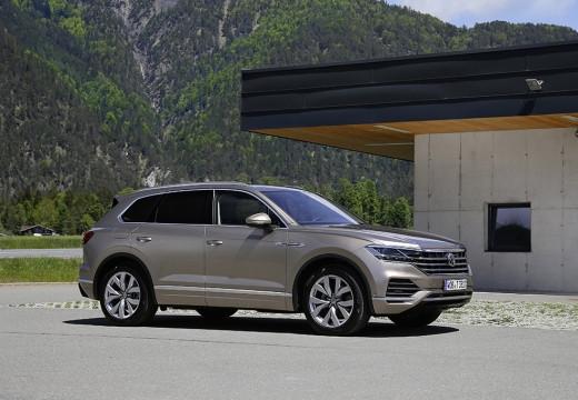 VOLKSWAGEN Touareg III 2018 - Touareg 3.0 V6 tdi Advanced 231cv tiptron