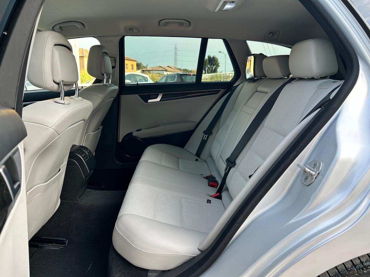 MERCEDES C220 170CV AVANTGARDE CERTIFICATA UNICO