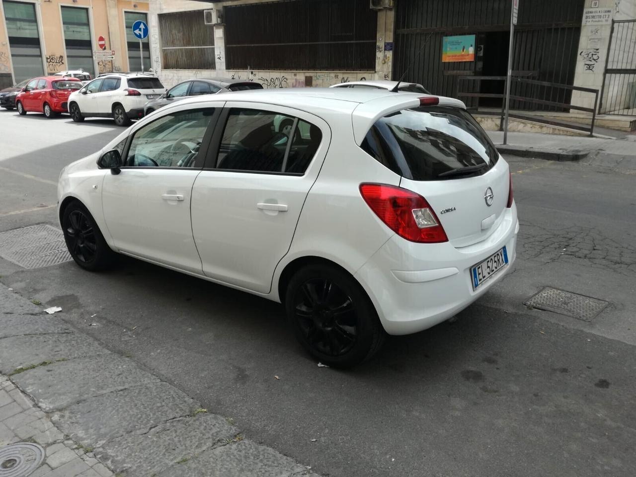 Opel Corsa 1.2 85CV 5 porte GPL-TECH Elective