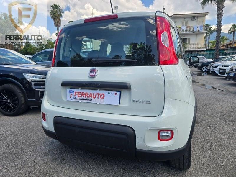 FIAT Panda 1.0 FireFly S&S Hybrid City Cross