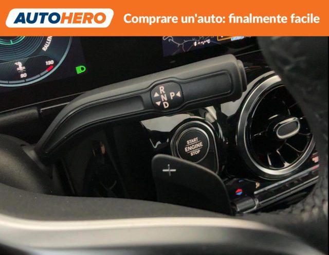 MERCEDES-BENZ GLA 200 d Automatic Sport