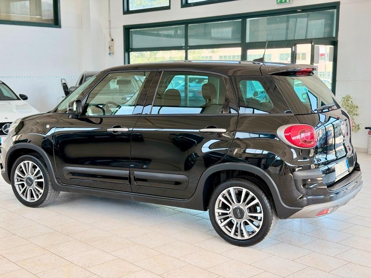 Fiat 500L 1.4 95 CV S&S Cross
