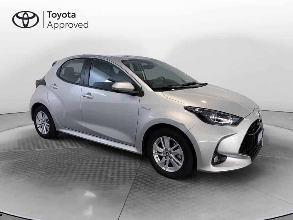 Toyota Yaris 1.5 VVT-iE Hybrid Active E-CVT