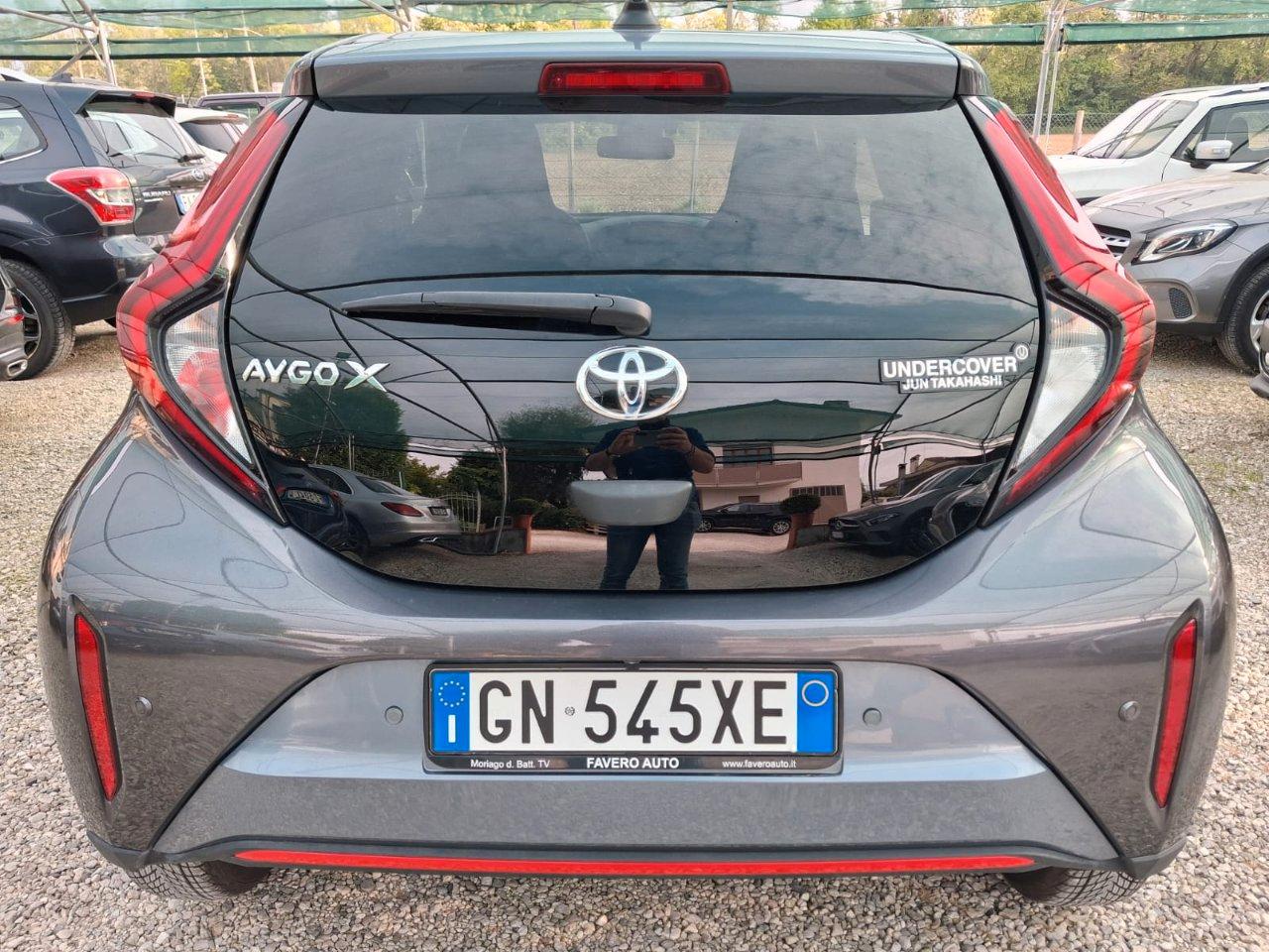 Toyota Aygo X 1.0 Undercover 72cv Jun Takahashi