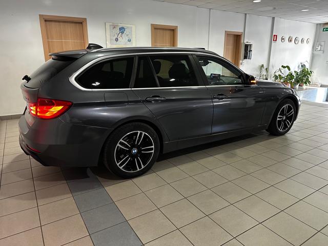 BMW 320 d xDrive Touring + Tetto/VolanteMsport/Virtual